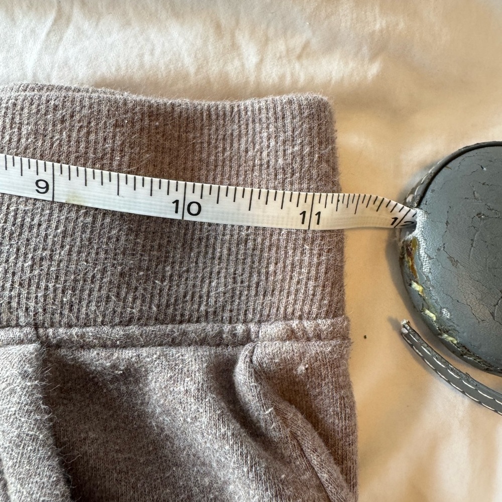 Pact Organic Cotton Airplane Joggers in Taupe Heather - Picture 6 of 8